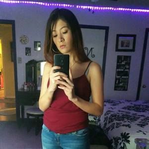 Meet your Posher, Carly